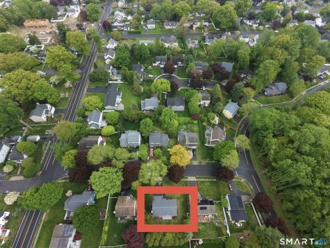 38 Pepperbush Lane Fairfield CT 06824