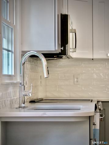 38 Pepperbush Lane Fairfield CT 06824