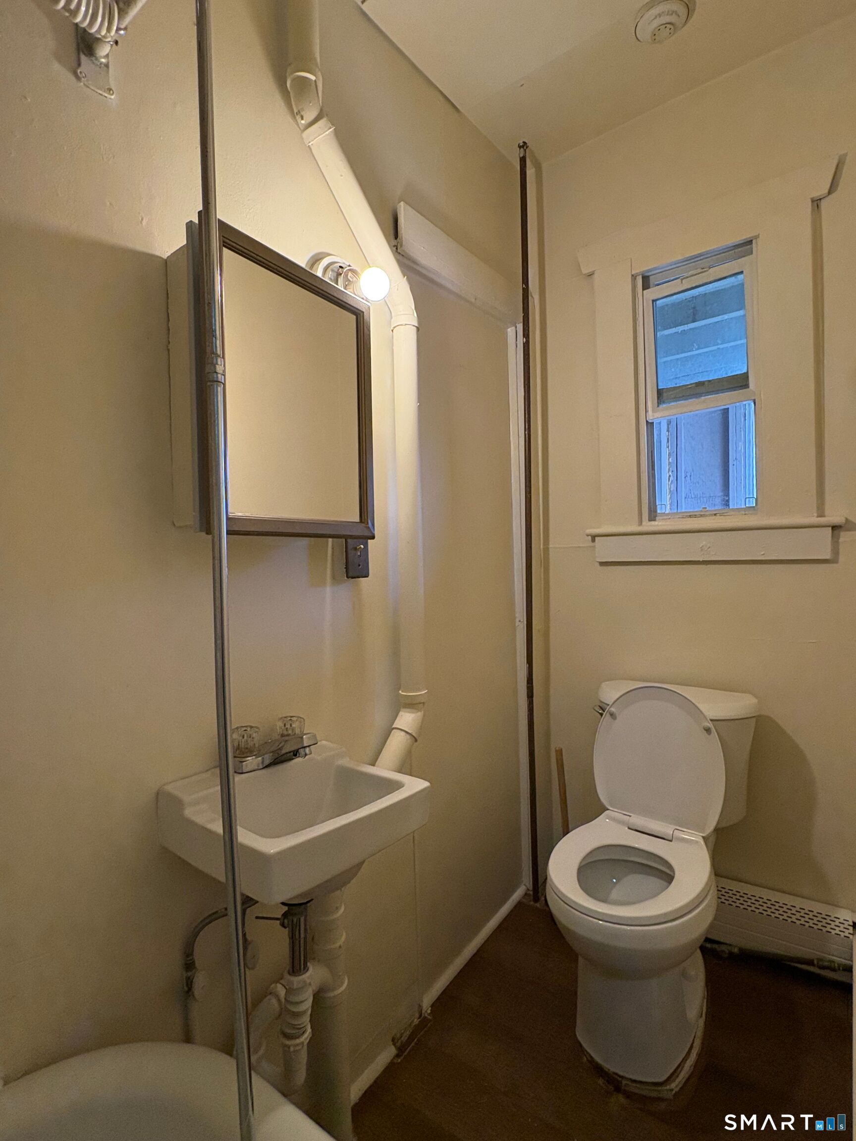 240-242 Washington Street New Britain CT 06051