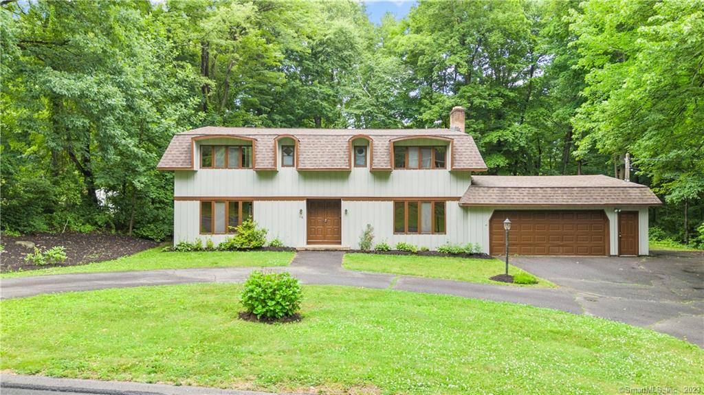 16 Cliffmount Drive Bloomfield CT 06002