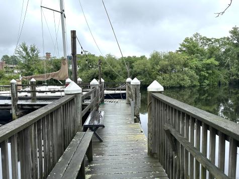 20 Mechanic Street Stonington CT 06379