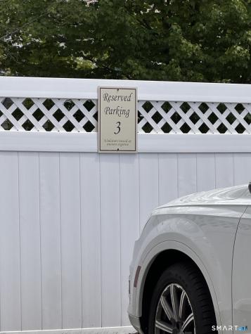 5 Bishop Road West Hartford CT 06119