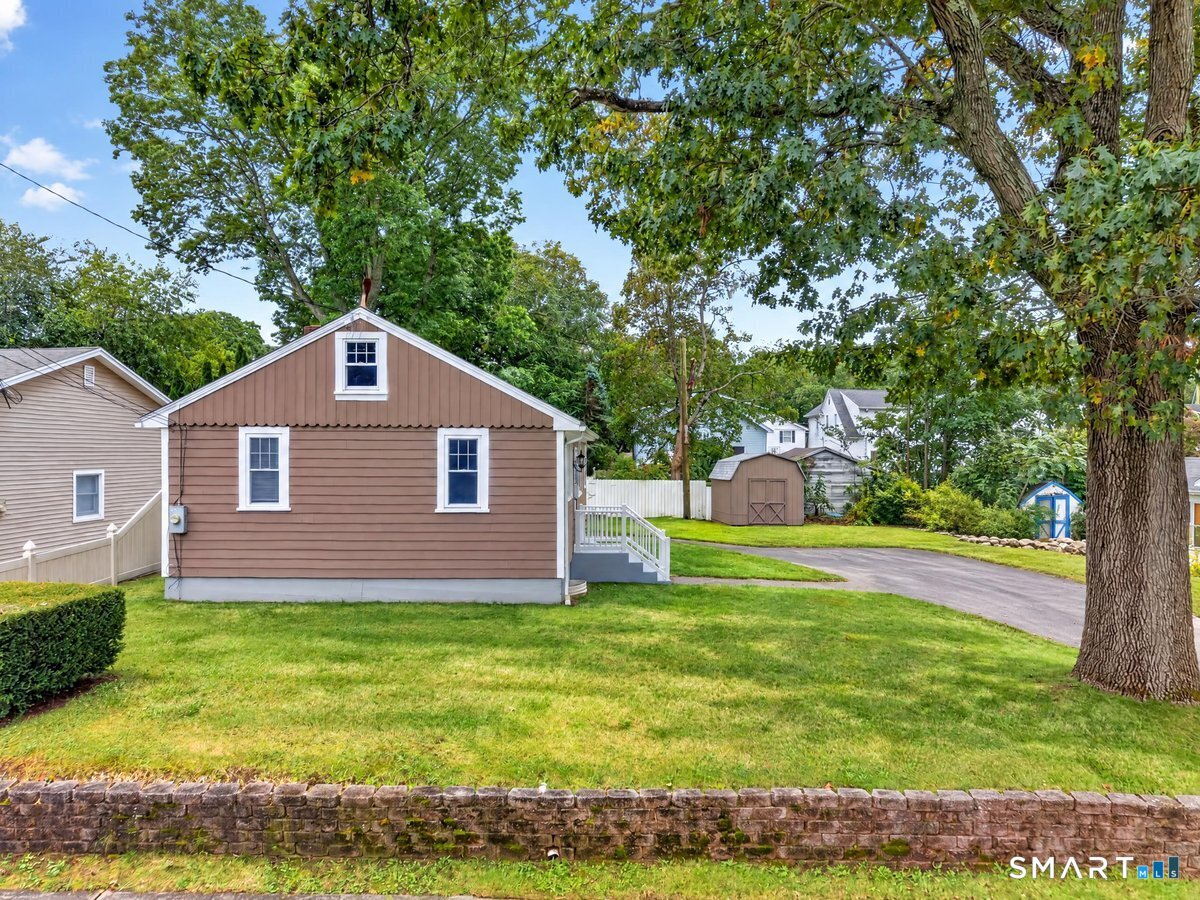 73 Joe Avenue Groton CT 06340