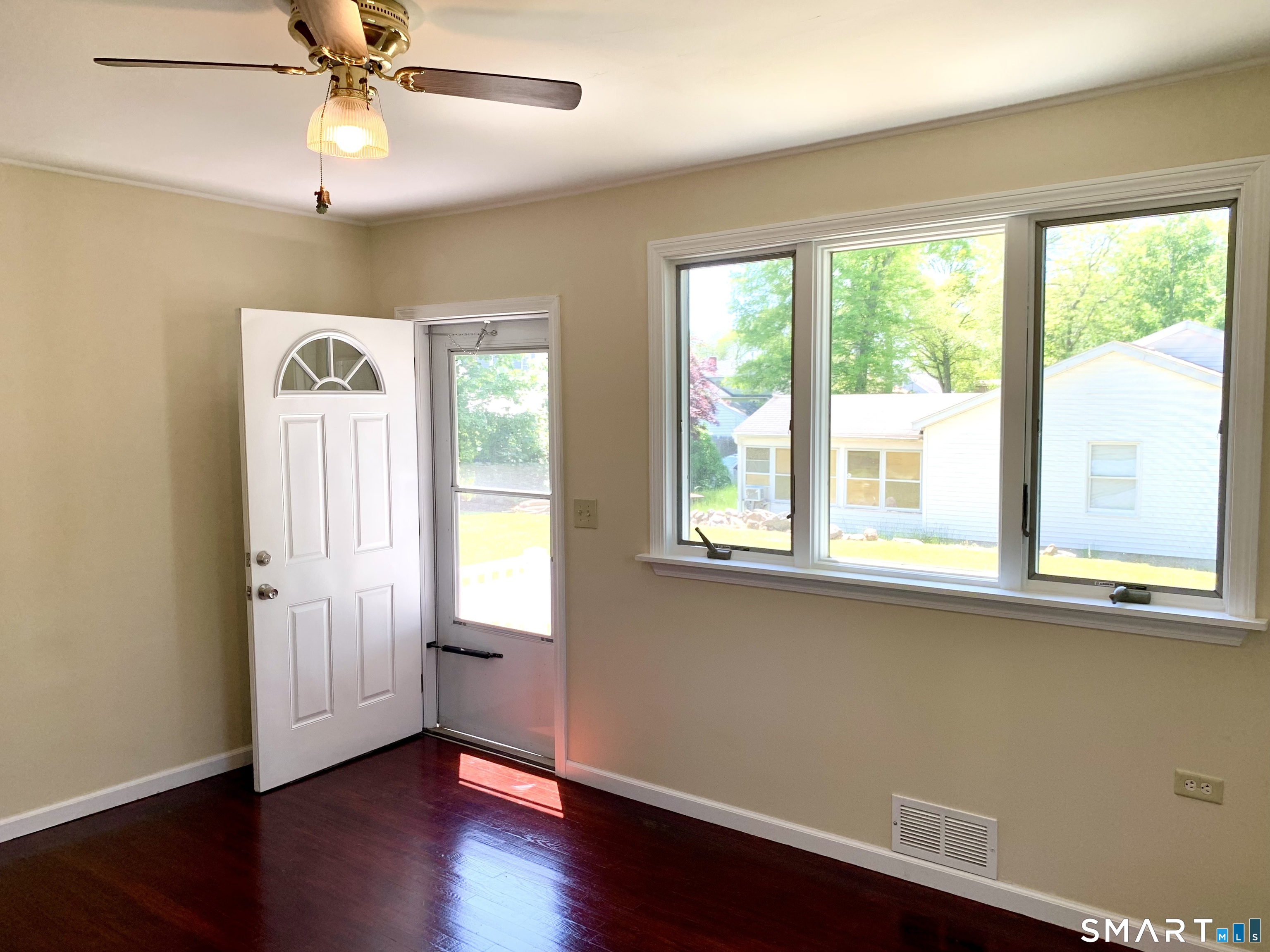 73 Joe Avenue Groton CT 06340