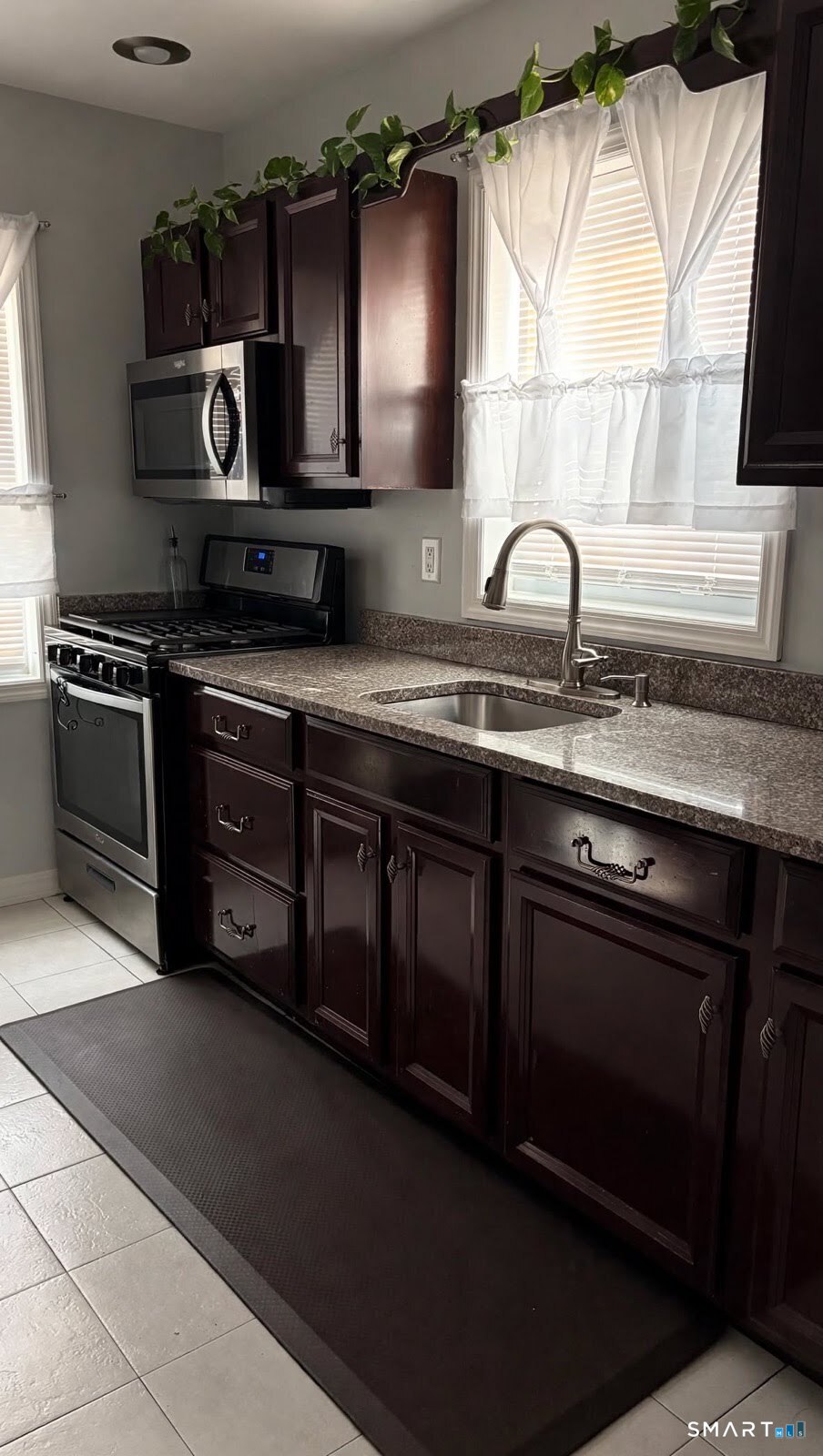 62 Colony Street Bridgeport CT 06610