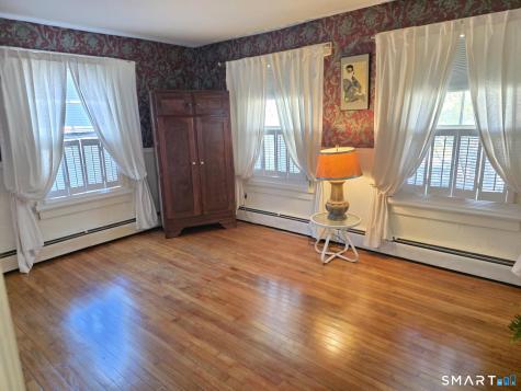 22 Stillman Avenue Stonington CT 06379