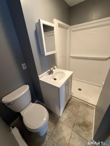 52 Crown Street Naugatuck CT 06770