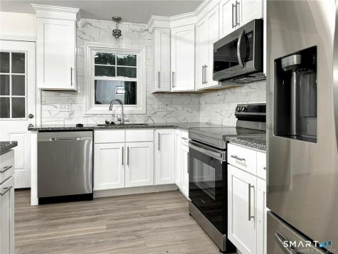 7 Palmer Circle Cromwell CT 06416