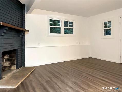 7 Palmer Circle Cromwell CT 06416