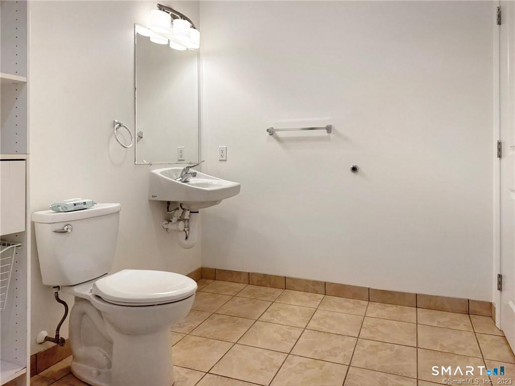7 Palmer Circle Cromwell CT 06416
