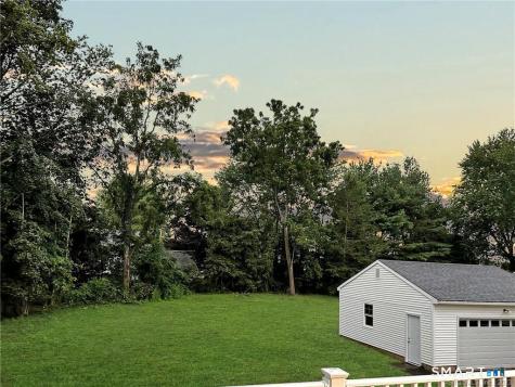 7 Palmer Circle Cromwell CT 06416