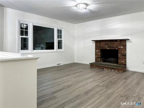 7 Palmer Circle Cromwell CT 06416