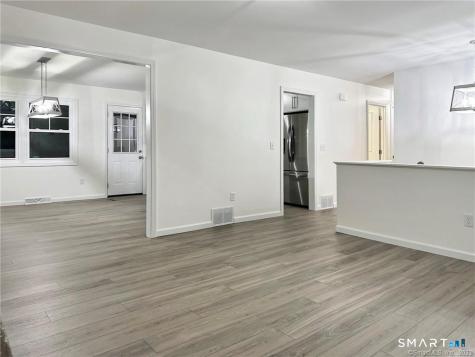 7 Palmer Circle Cromwell CT 06416