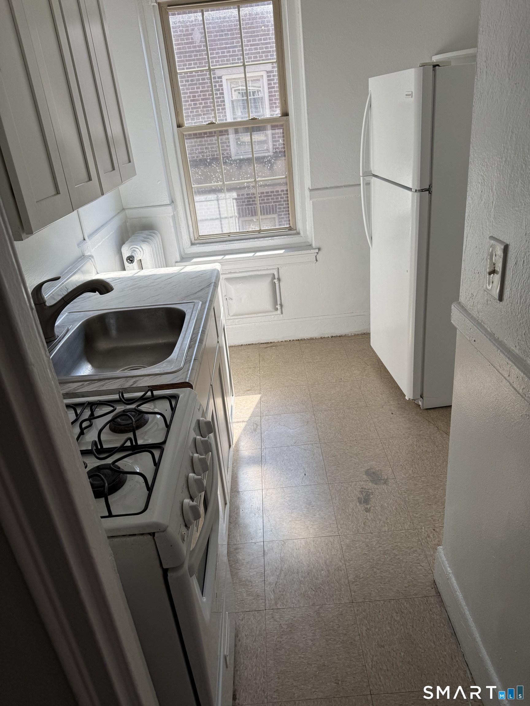 144 Grove Street Waterbury CT 06710