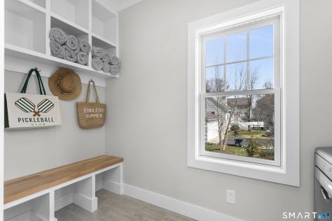 12 Sandy Way Fairfield CT 06824