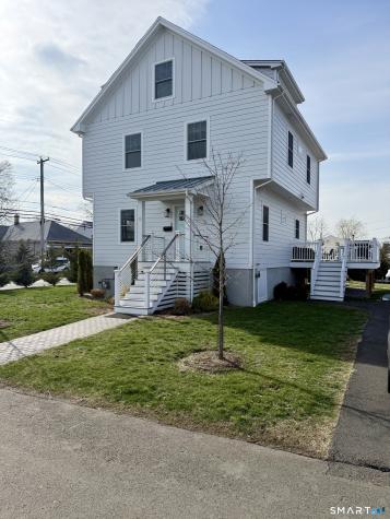 12 Sandy Way Fairfield CT 06824
