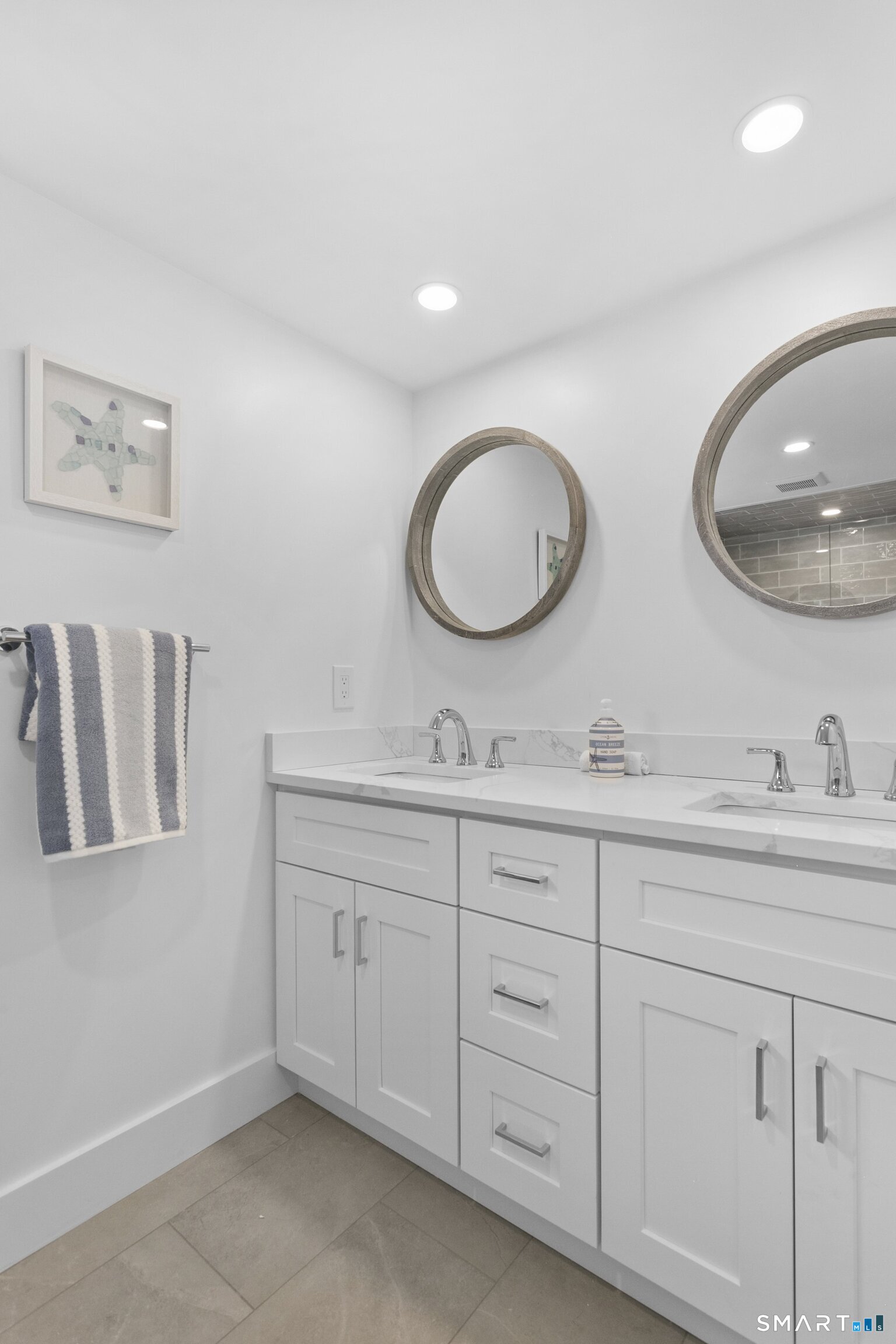 12 Sandy Way Fairfield CT 06824