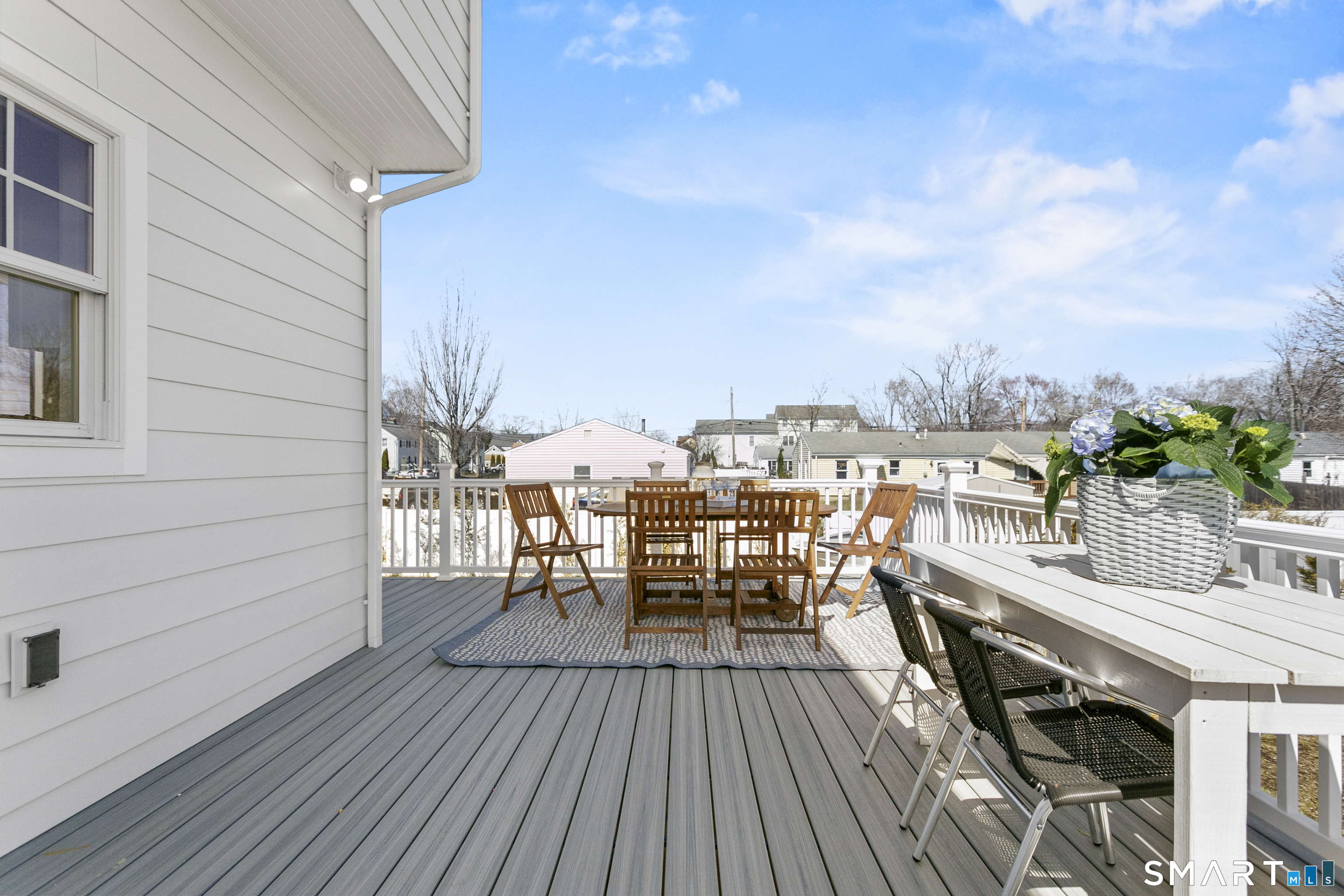 12 Sandy Way Fairfield CT 06824
