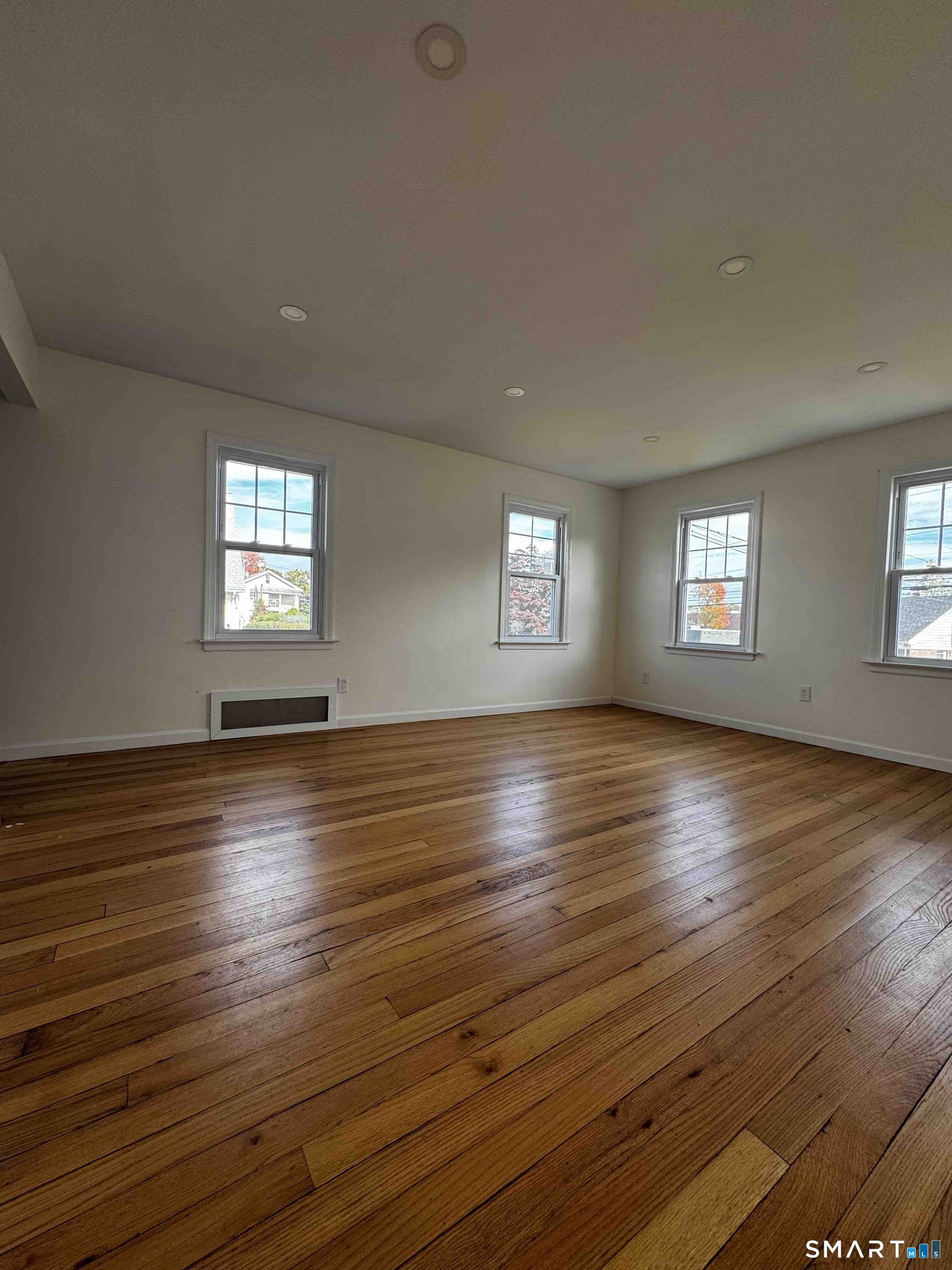 11 Colony Street Stratford CT 06615