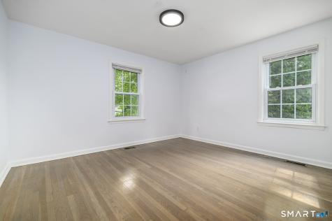 34 Pine Hill Avenue Stamford CT 06906