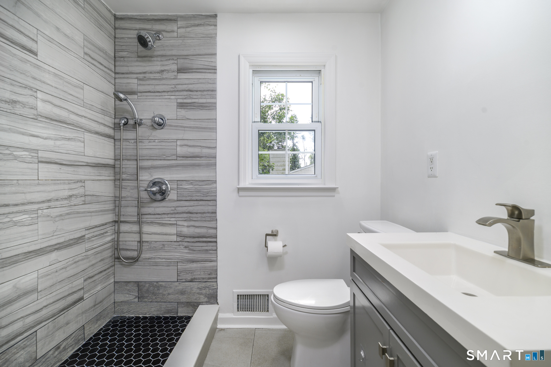 34 Pine Hill Avenue Stamford CT 06906