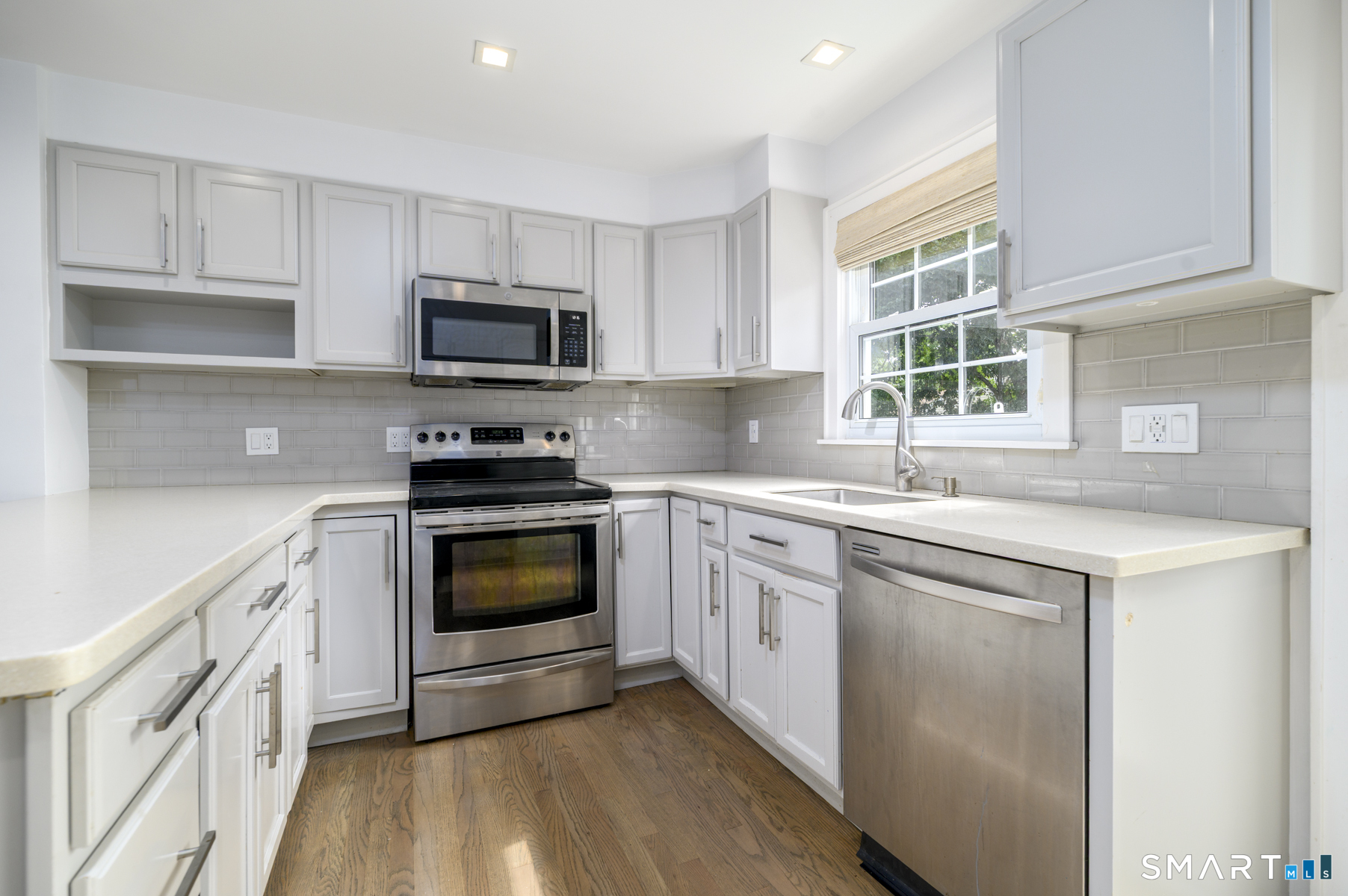 34 Pine Hill Avenue Stamford CT 06906