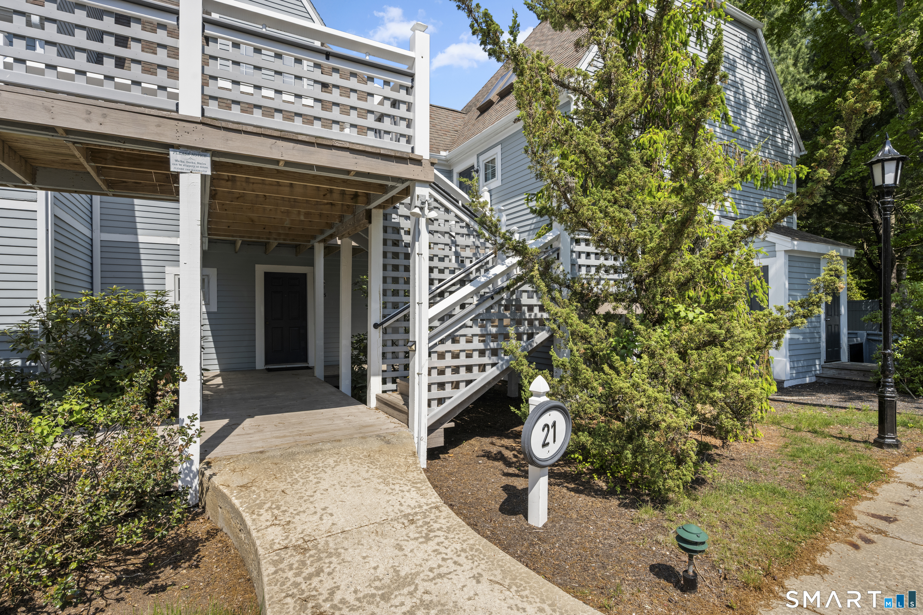 2124 Old Pond Lane Norwich CT 06360