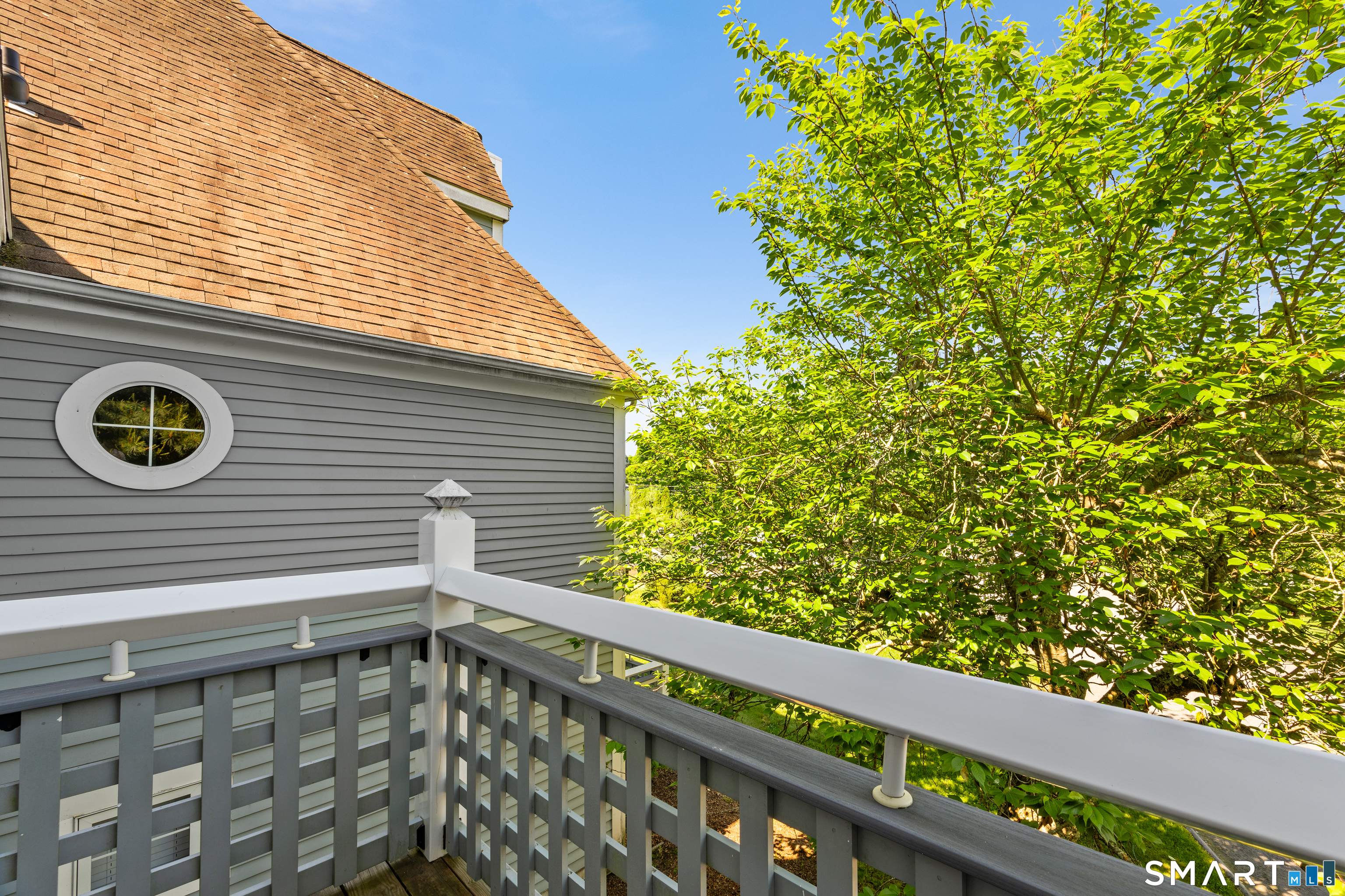 2124 Old Pond Lane Norwich CT 06360
