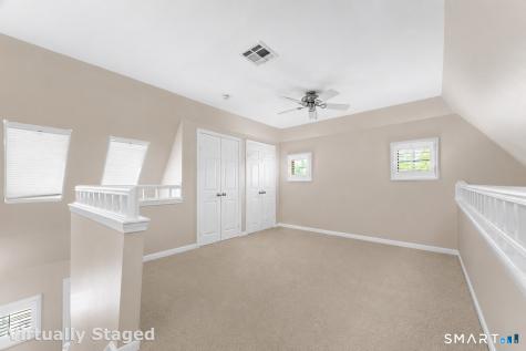 2124 Old Pond Lane Norwich CT 06360