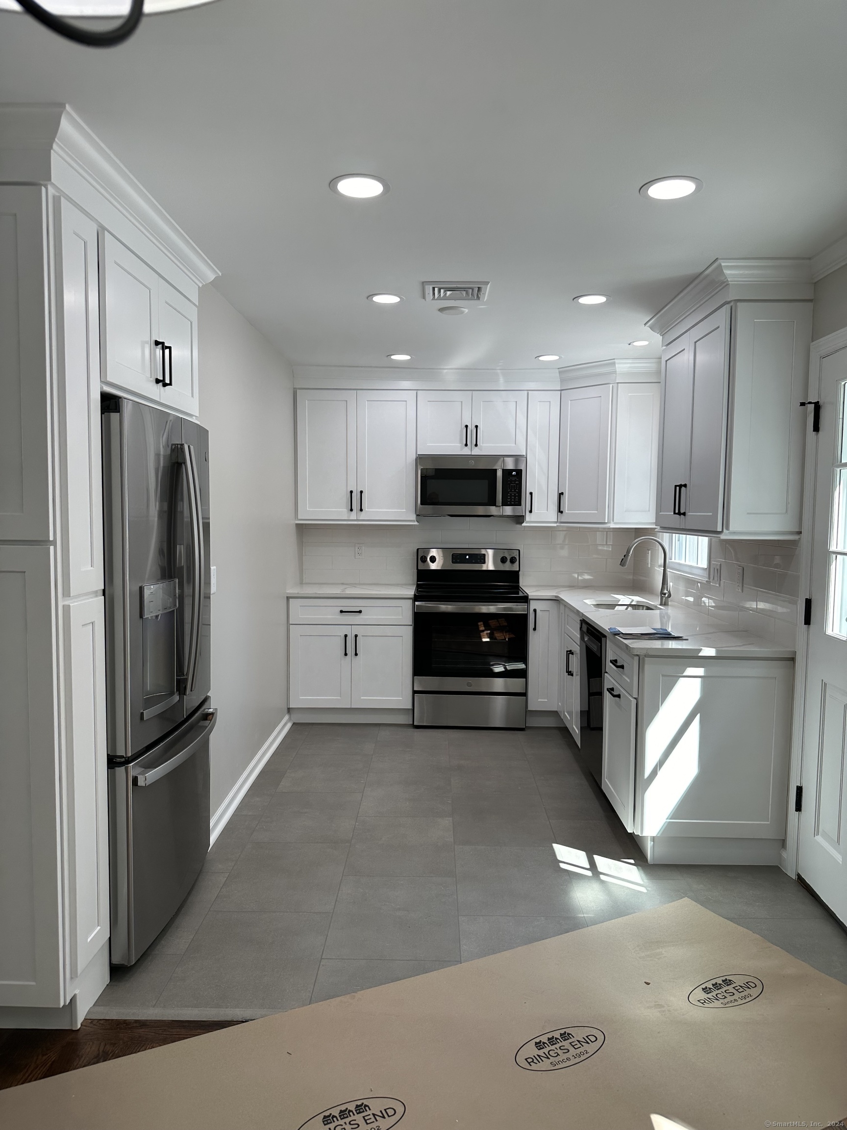 140 Millport Avenue New Canaan CT 06840