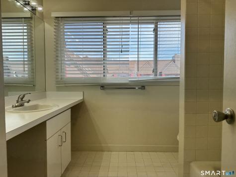 112 Montoya Drive Branford CT 06405