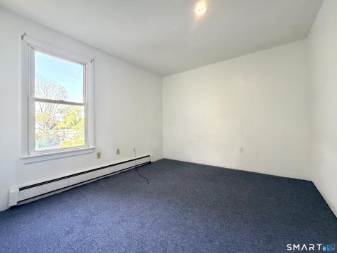13 Jefferson Avenue New London CT 06320