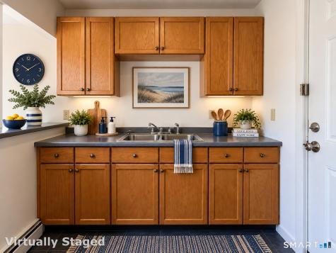 13 Jefferson Avenue New London CT 06320