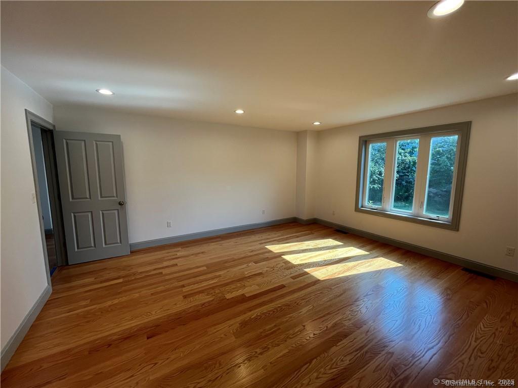 44 Brown Road East Haven CT 06512