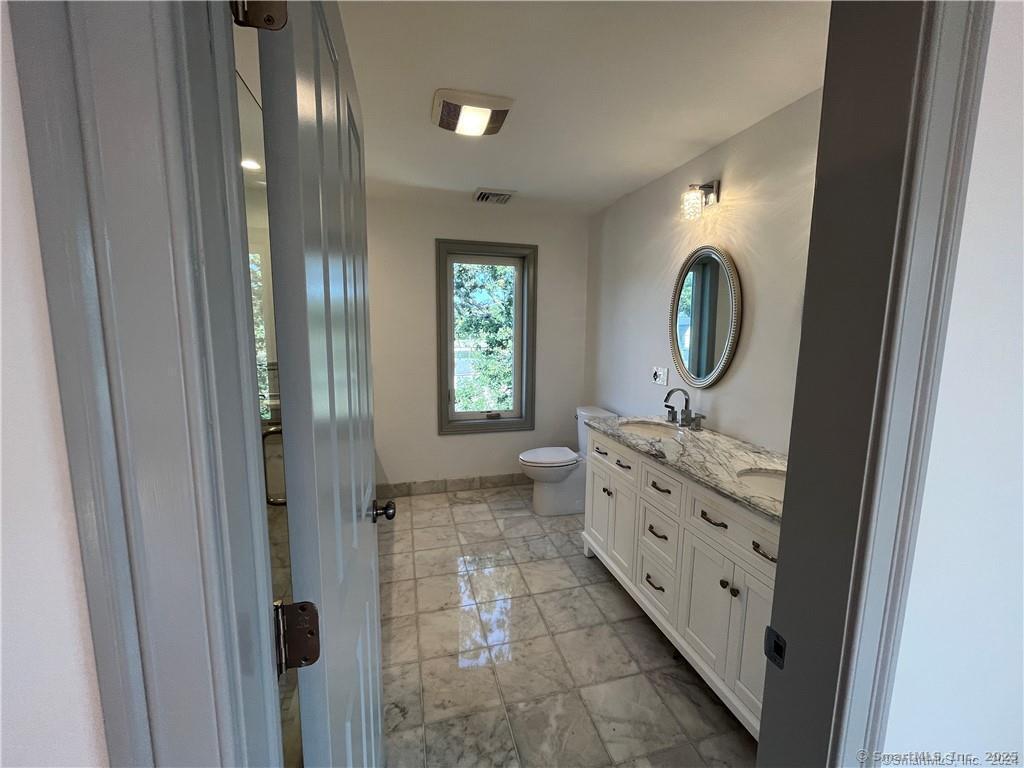 44 Brown Road East Haven CT 06512