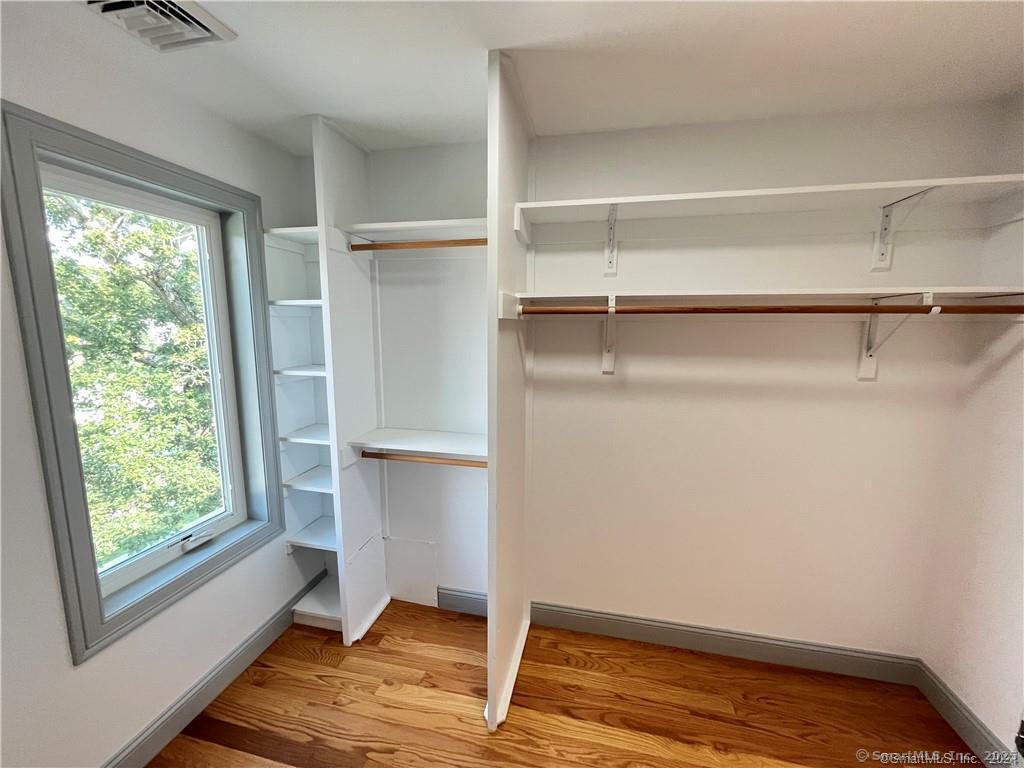 44 Brown Road East Haven CT 06512