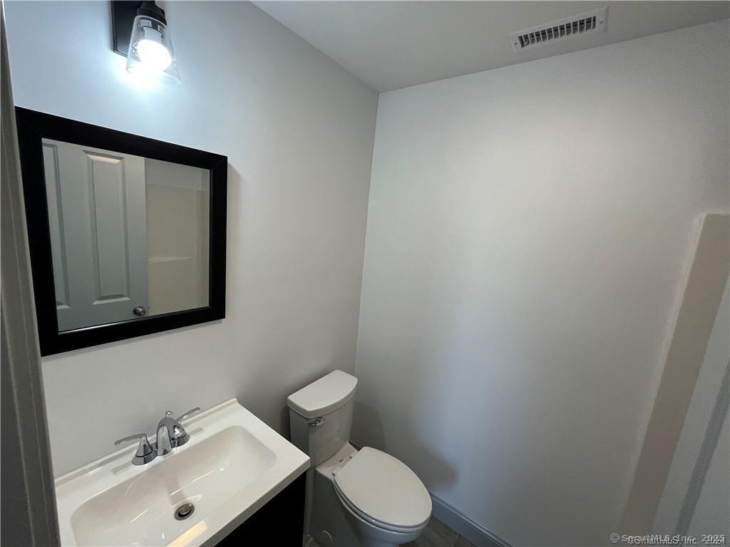 44 Brown Road East Haven CT 06512
