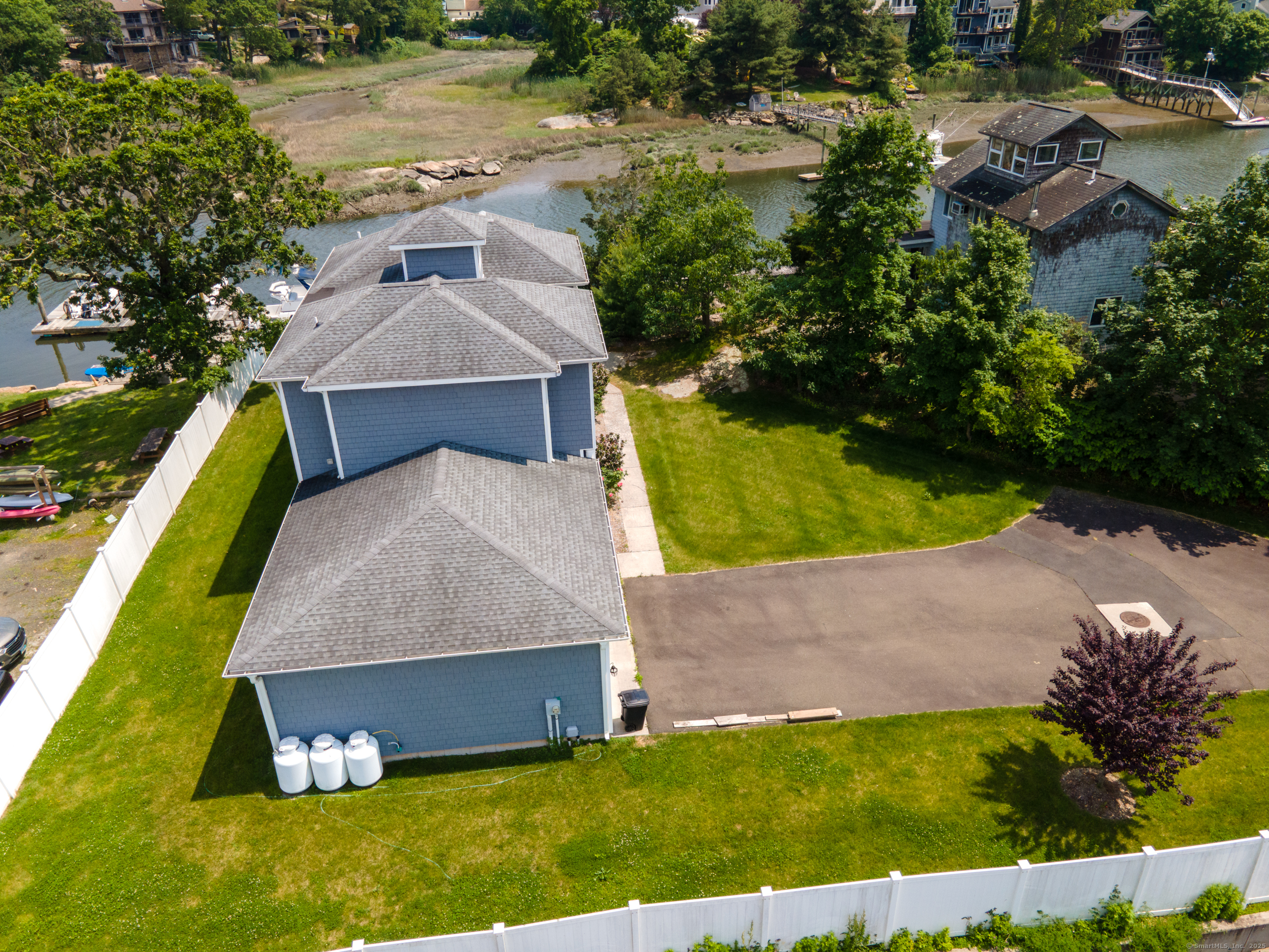 44 Brown Road East Haven CT 06512