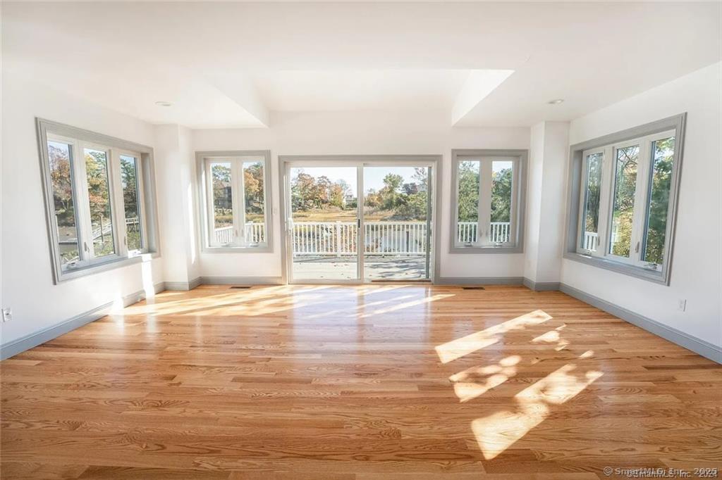 44 Brown Road East Haven CT 06512