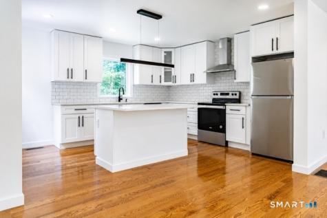 133 Jelliff Mill Road New Canaan CT 06840