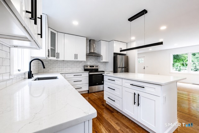 133 Jelliff Mill Road New Canaan CT 06840