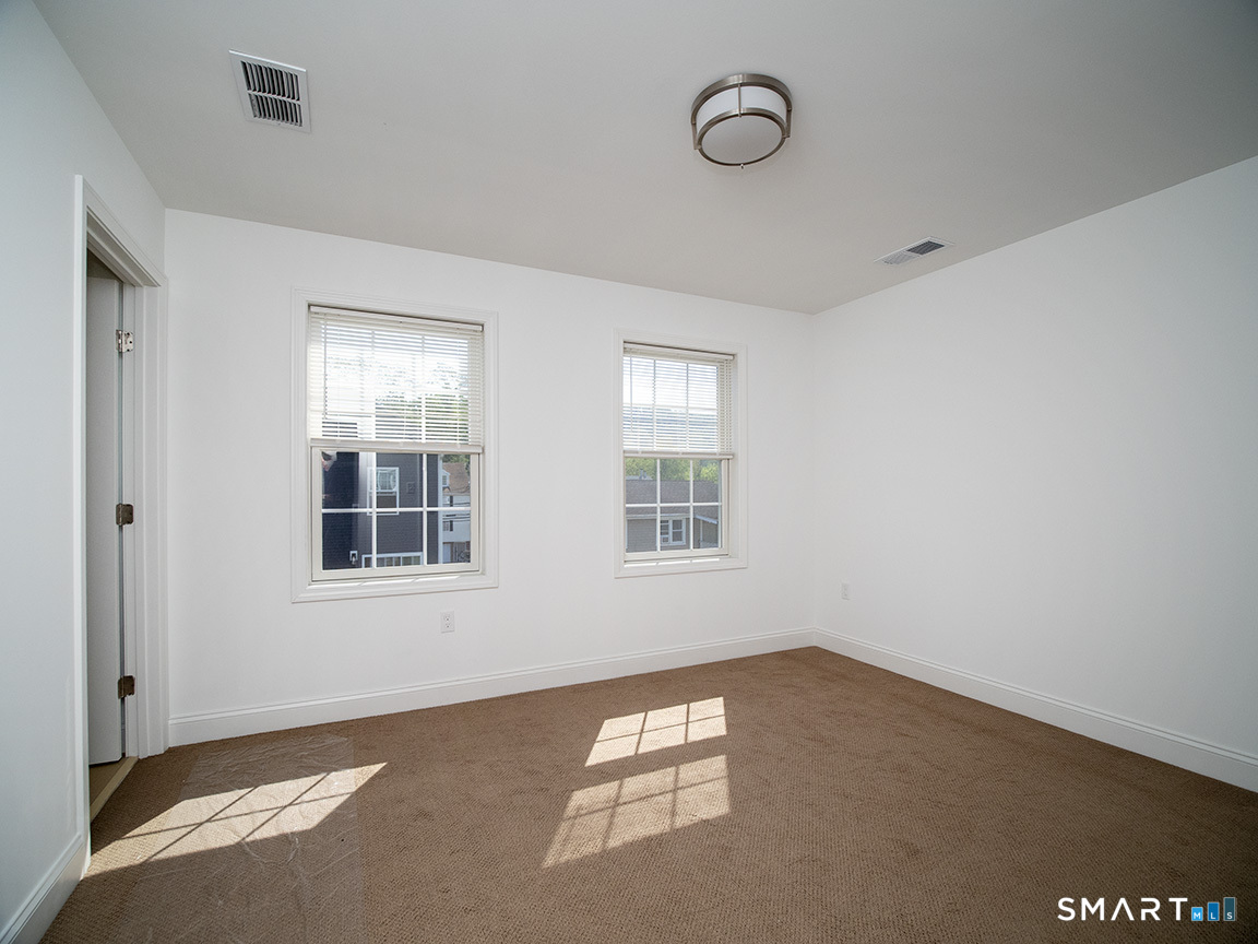 44 Mettler Street Woodbridge CT 06525