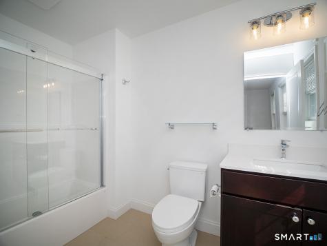 44 Mettler Street Woodbridge CT 06525