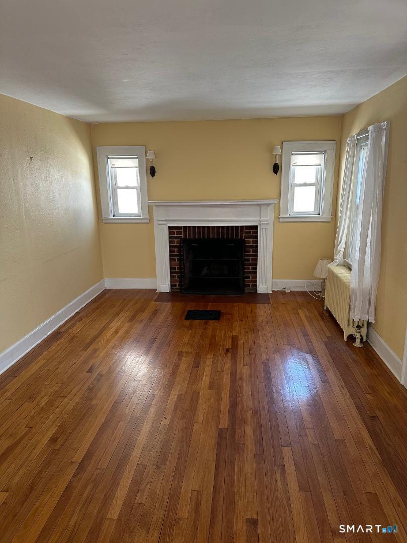 28 Hobbie Street Stamford CT 06902
