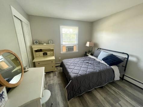 223 Seneca Drive Groton CT 06340