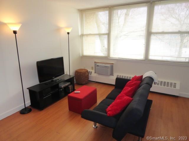 25 Ellsworth Street Bridgeport CT 06605