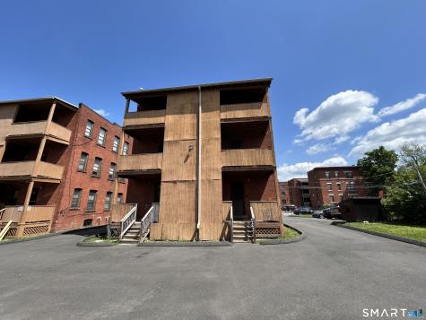 17 Harrison Place Hartford CT 06112