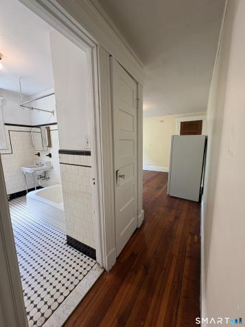 196 Norton Street New Haven CT 06511