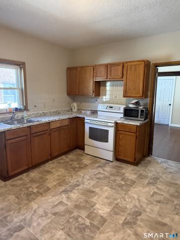 838-840 Capitol Avenue Hartford CT 06106