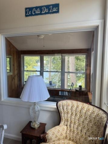 11 Mohawk Trail Newtown CT 06482